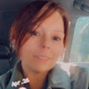 Meet your Posher, Carrie